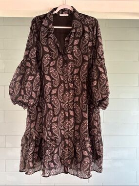 Yakira Bella Allie Dress‎ Long Sleeve 41" (Black Pattern)